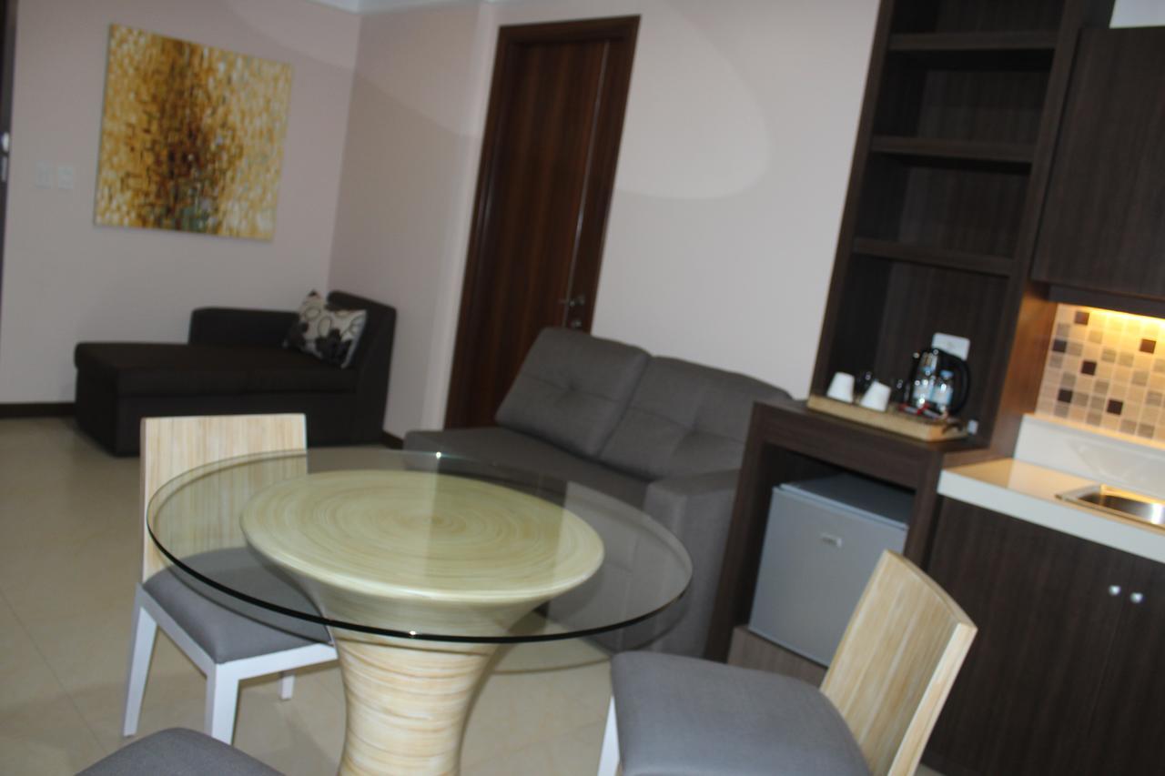 Kew Hotel Tagbilaran Eksteriør billede