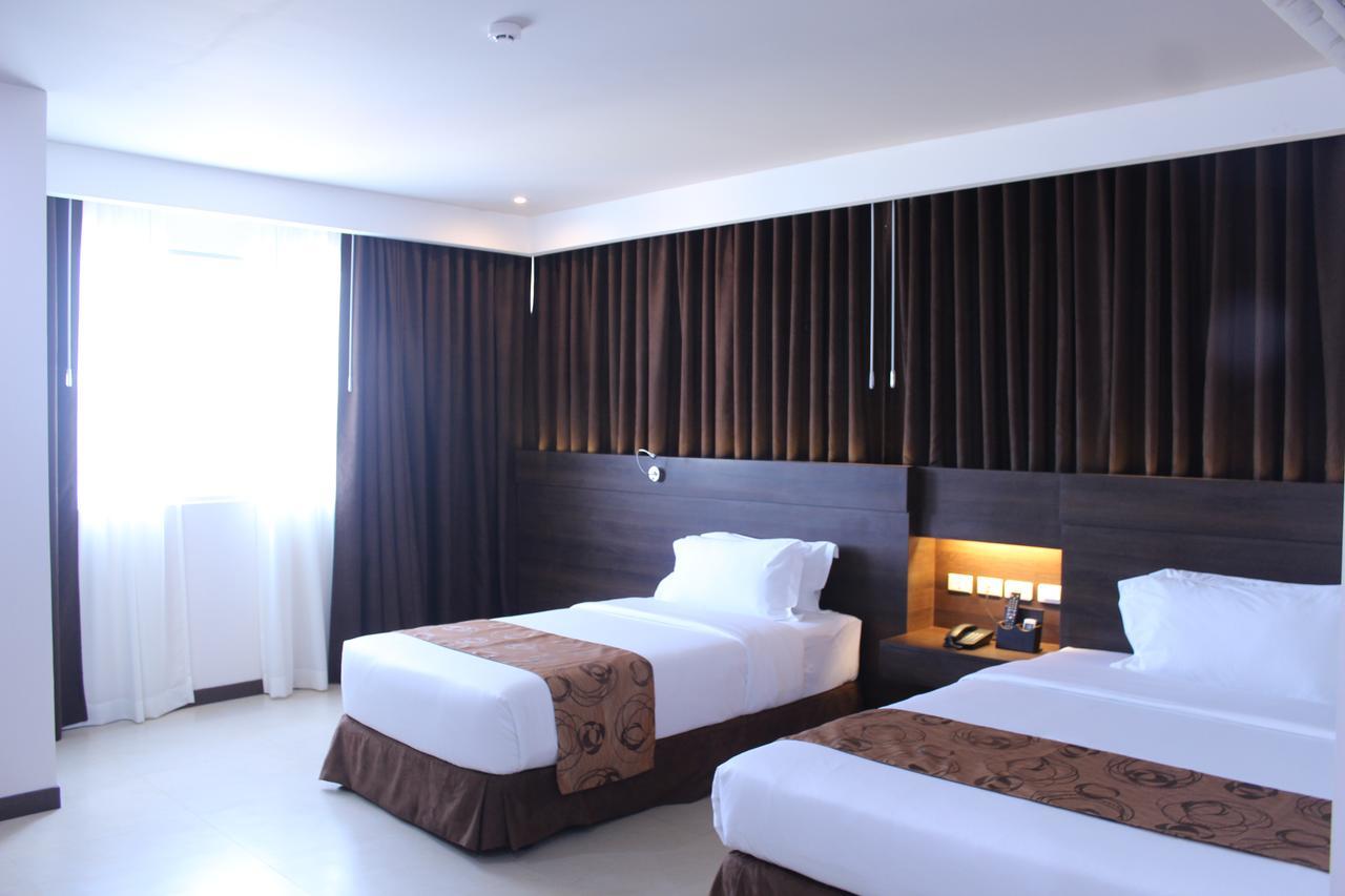 Kew Hotel Tagbilaran Eksteriør billede